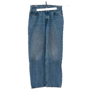 Levi's 501 Original Fit in Medium Wash